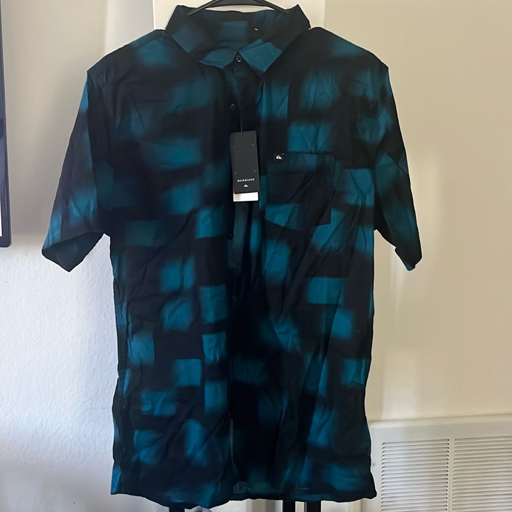 Quicksilver men’s small cotton button up
